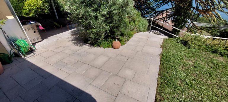 Nettoyage-Terrasse-Pierres-naturelles_Neuchatel_5.jpg
